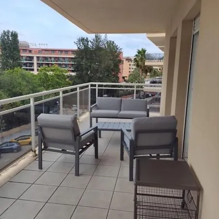 Standing 2 2sdb Clim Piscine Parking Wifi Terrasse 21m2 Local Velo Port-aventura, Plage, Centre Apartament *
